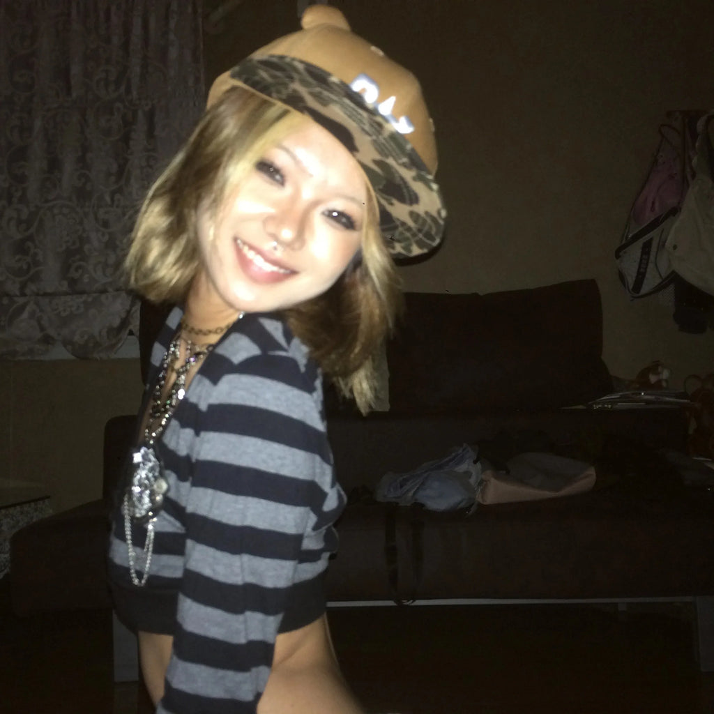 STRIPED LONG SLEEVE- CROP