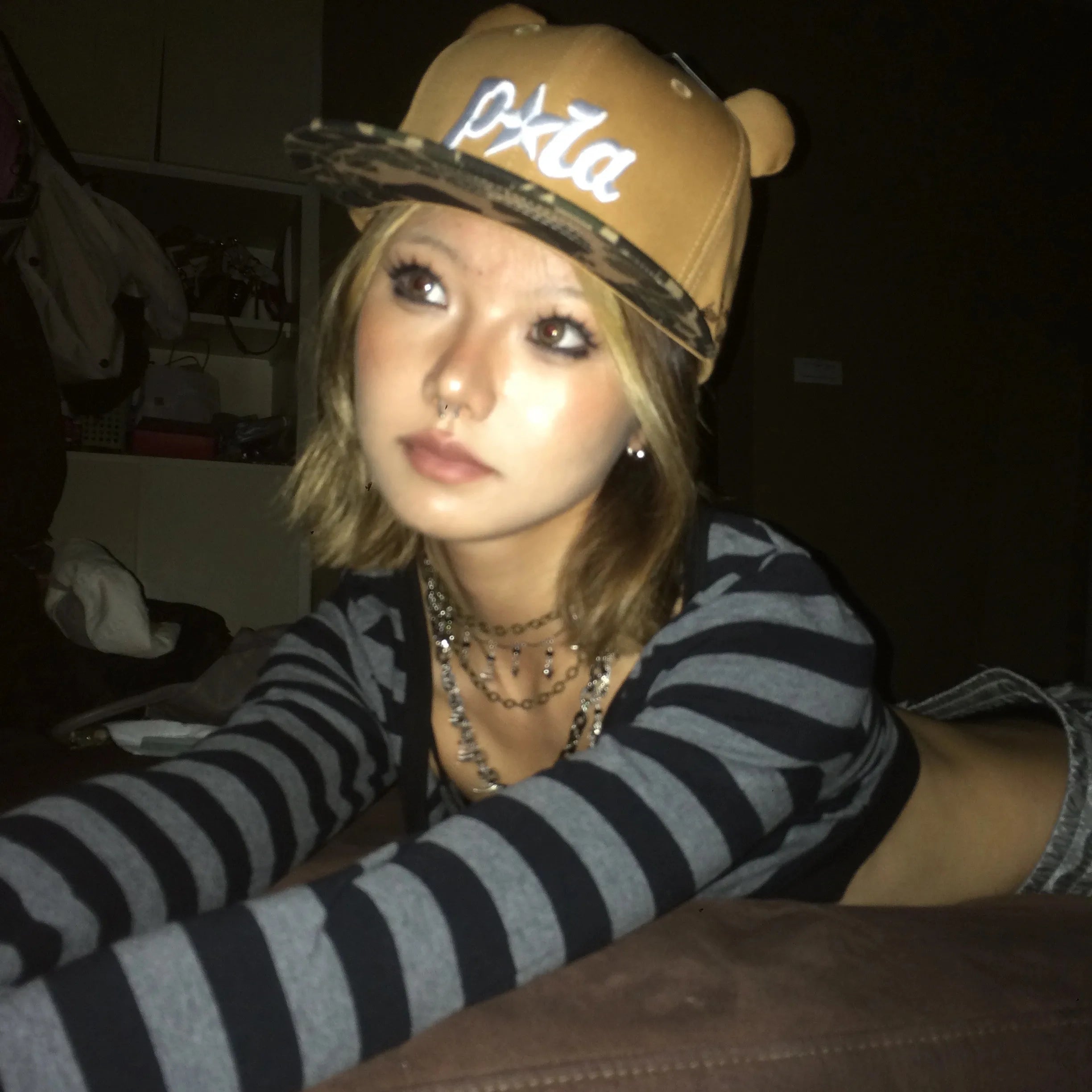 STRIPED LONG SLEEVE- CROP